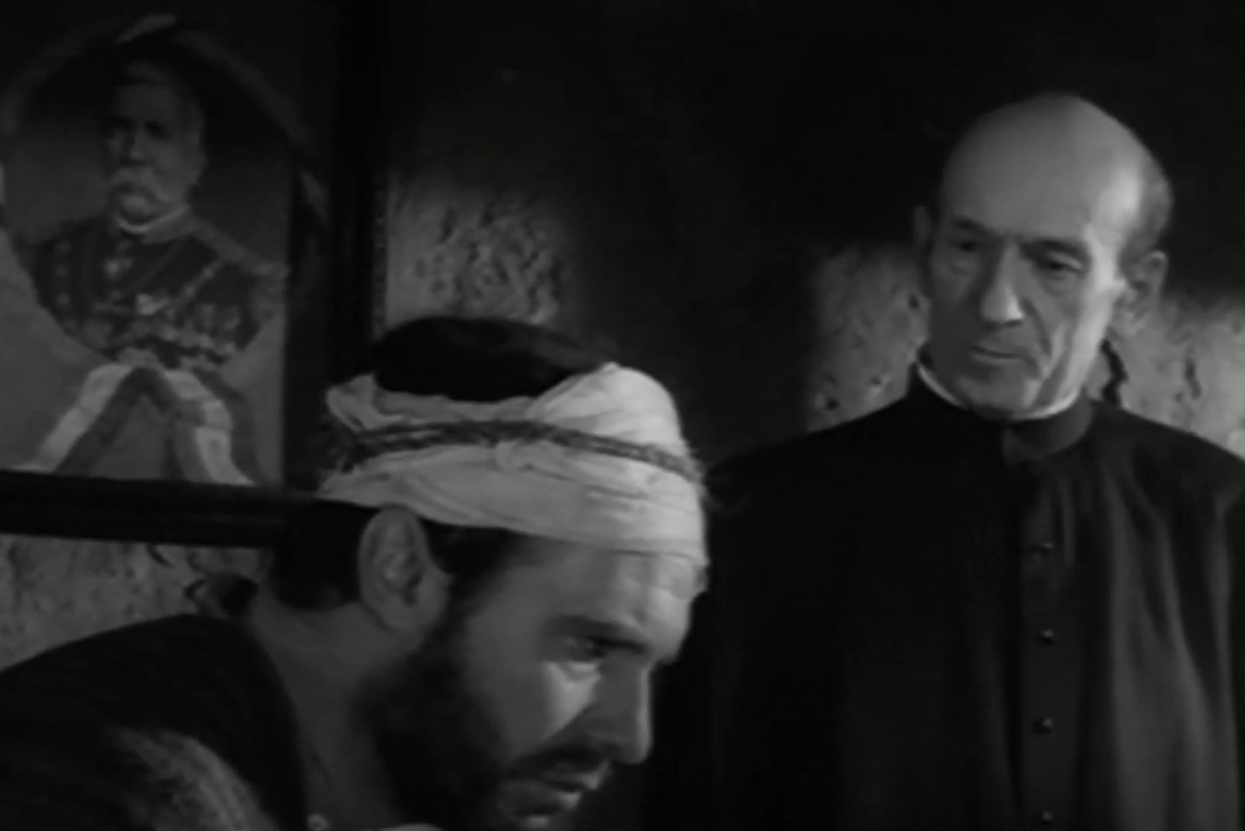 Nazario con una cinta de pelo