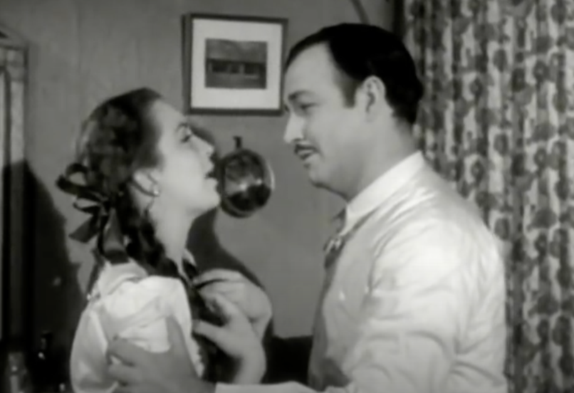 (00:22:31). This image shows the way José and Cruz act around each other, which accentuates their love for one another.