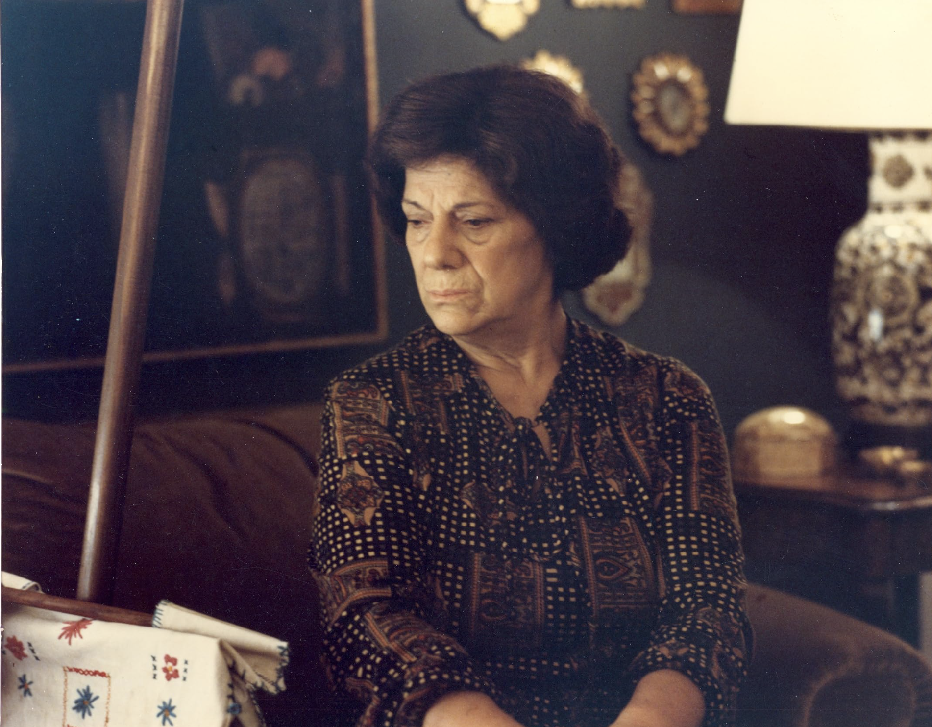 Gaby's grandmother's simple hair and lack of makeup can be seen clearly here
