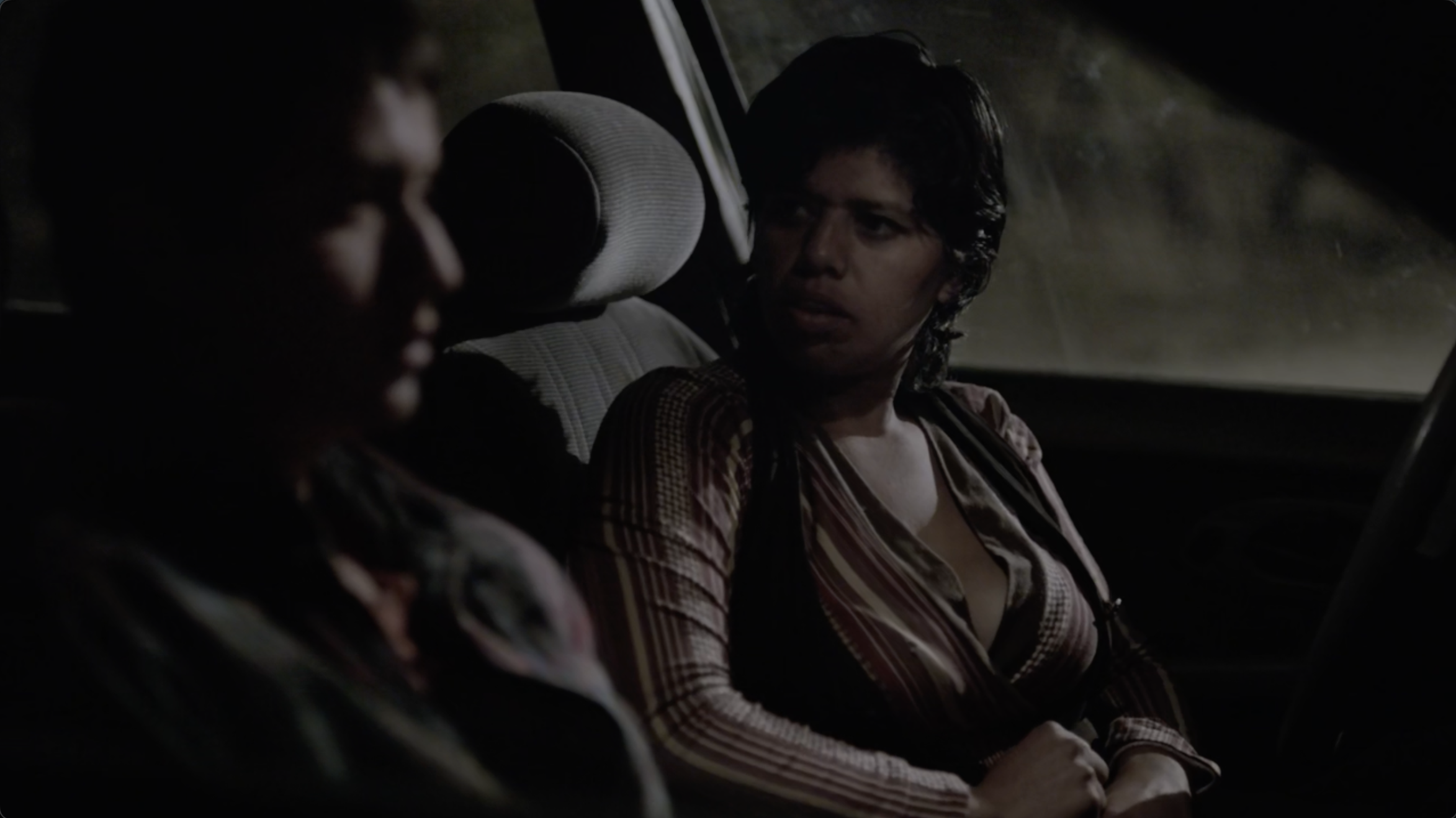 Heli and the female investigator in her car