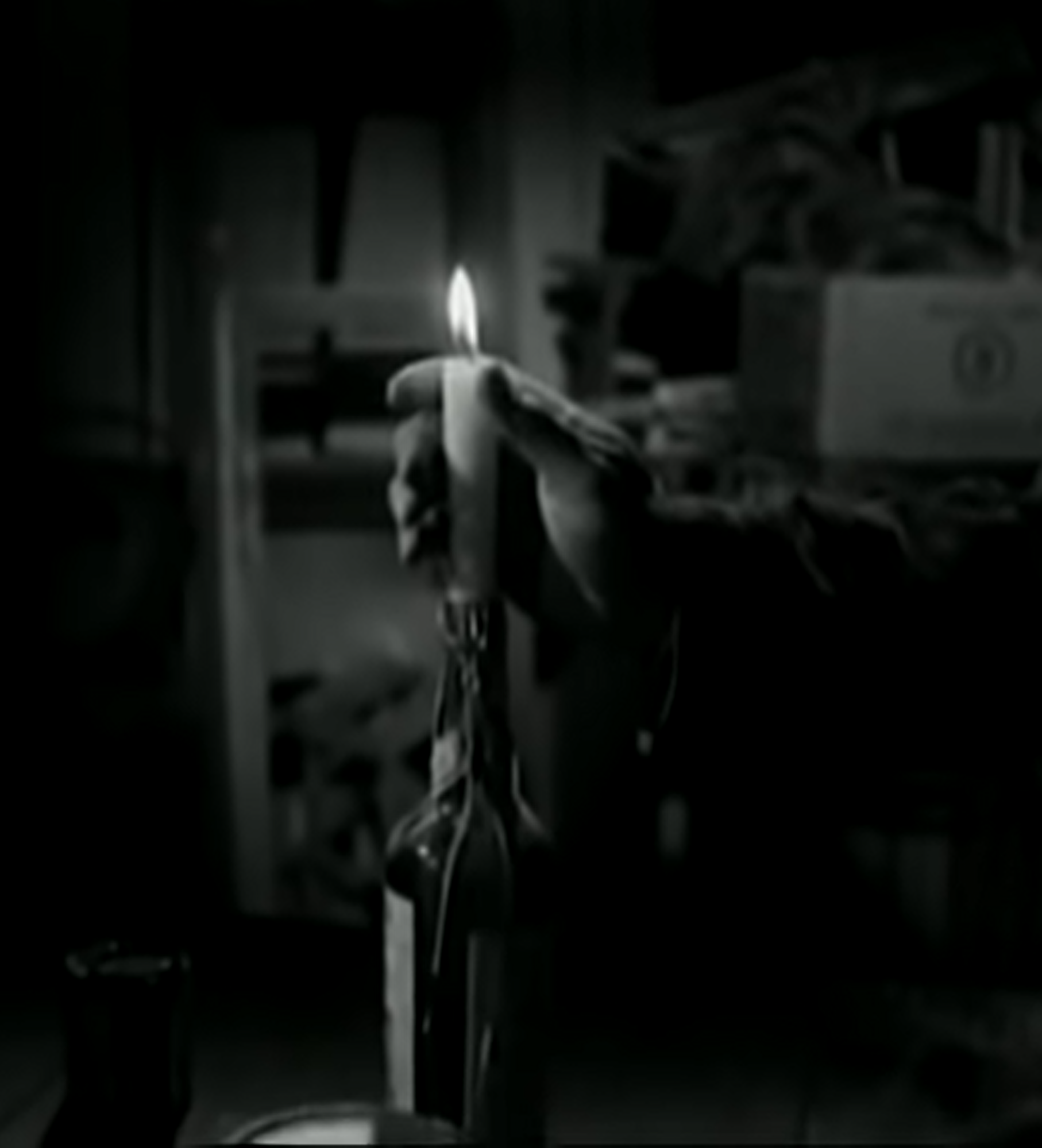 Pedro Sleeps with Paloma Fade to Black (00:52:30)