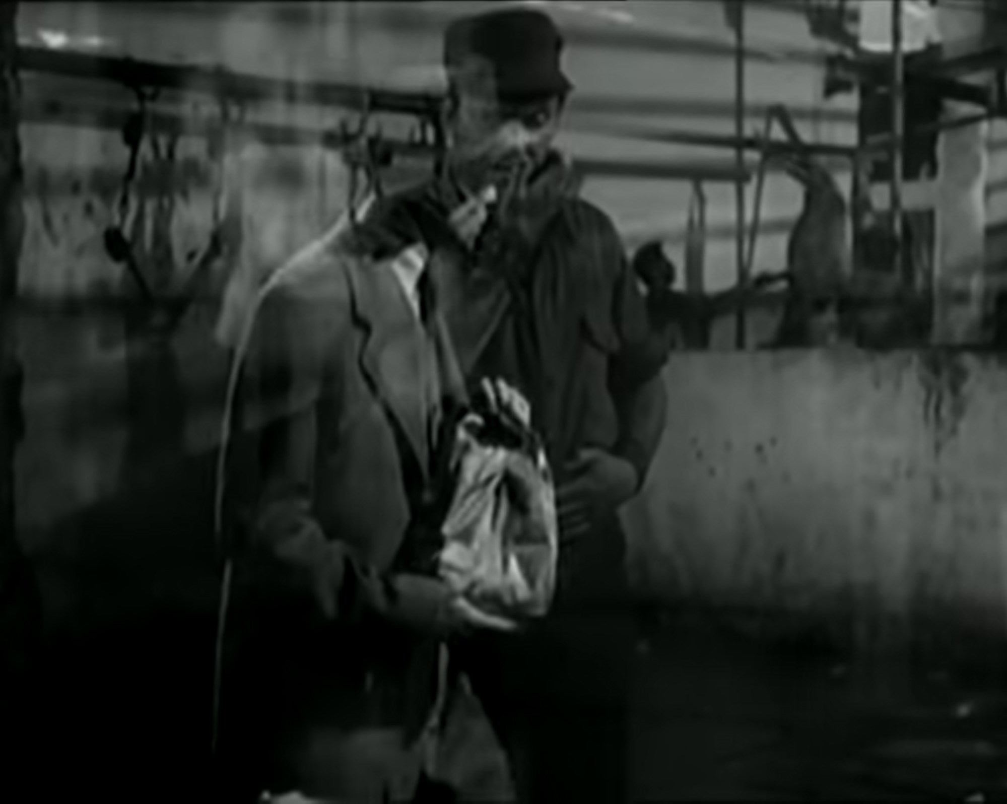 Don Andres Leaves the Previous Scene (00:15:44)