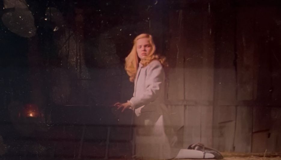 Veronica's hair and costume